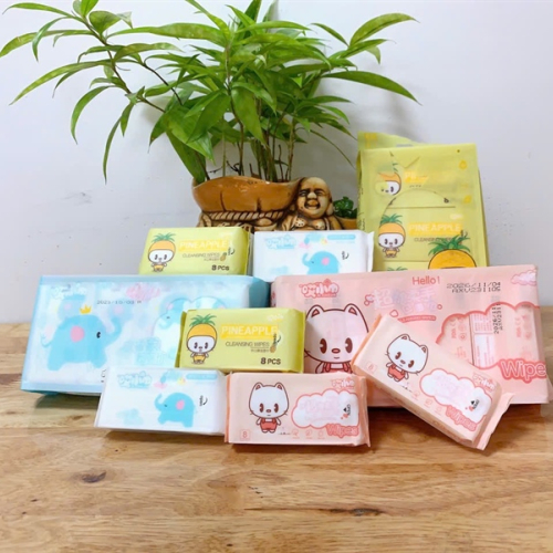 Khăn Giấy Ướt Mini Bỏ Túi (Túi 8 gói)